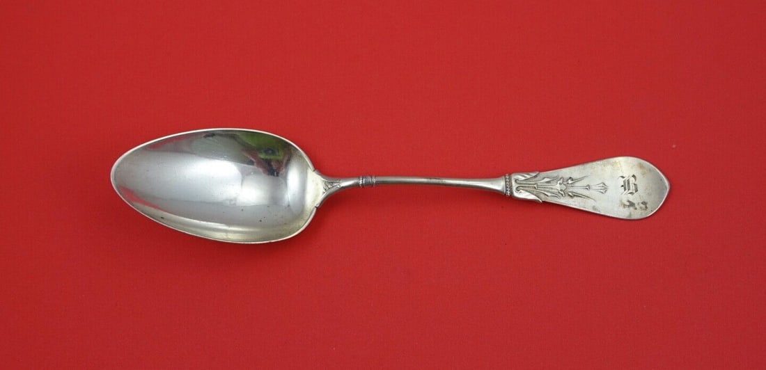 Gorham New Tipt Sterling Silver Serving Spoon 7 7/8" Monogrammed: Gorham New Tipt Sterling Silver Serving Spoon 7 7/8" Monogrammed This exquisite serving spoon from Gorham features the elegant New Tipt pattern, crafted from high-quality sterling silver. Measuring 7 