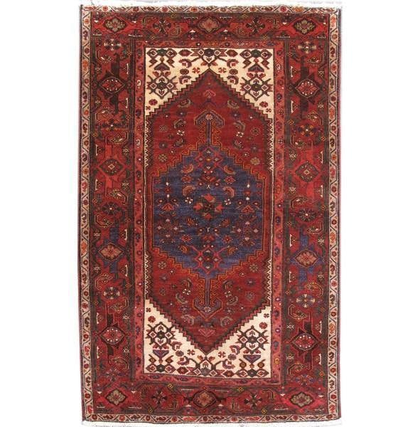 Handcrafted 4'3 x 6'9 Persian Hamadan Rug in Red Wool: Handcrafted 4'3 x 6'9 Persian Hamadan Rug in Red Wool Free continental US Shipping Transform your living space with this exquisite 4.3 x 6.9 Persian Hamadan Rug, handcrafted by talented Persian artisa