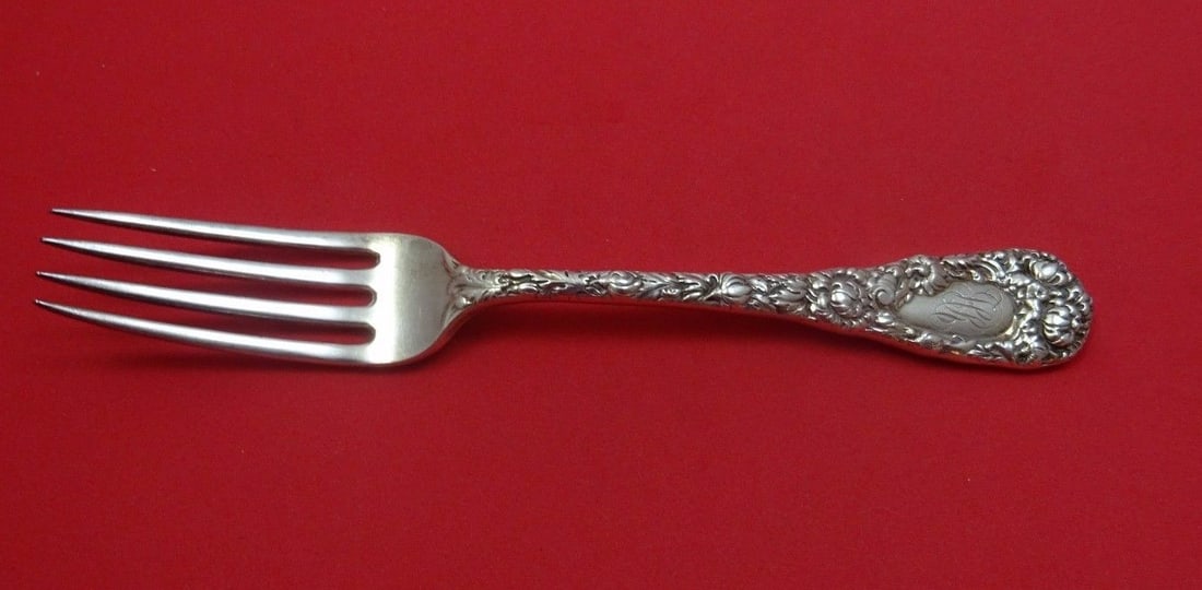 Durgin Chrysanthemum Sterling Silver Fork 7 Inch Monogrammed Vintage: Durgin Chrysanthemum Sterling Silver Fork 7 Inch Monogrammed Vintage This exquisite Durgin Sterling Silver Regular Fork showcases the elegant "Chrysanthemum" pattern, a hallmark of the brand's artistr