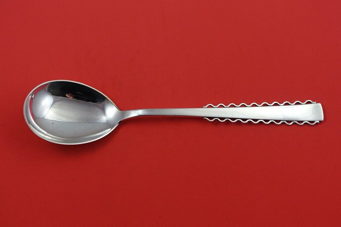 Cohr Sterling Silver Berry Spoon 10 1/4" Scalloped Wire Work (1 of 2)
