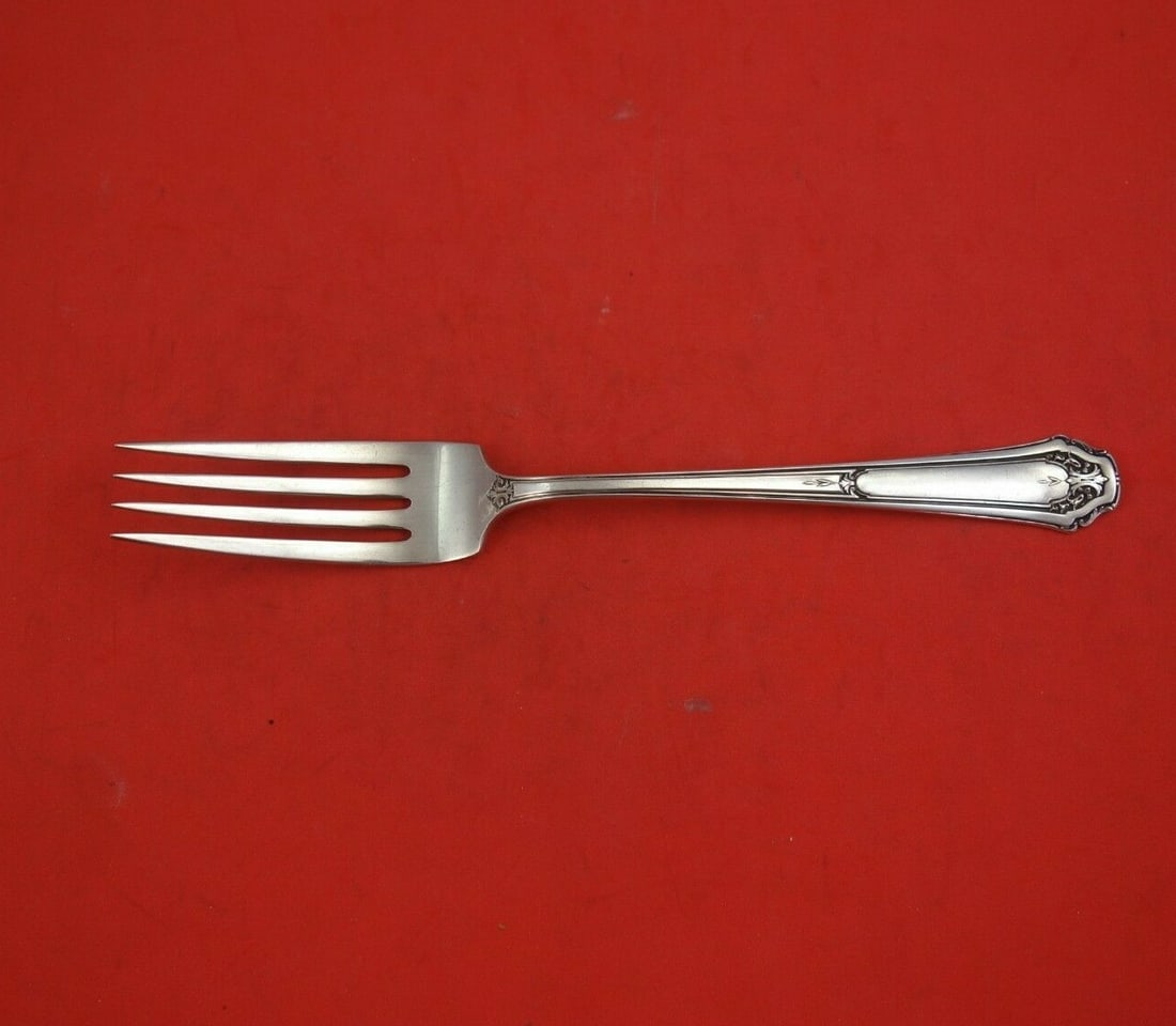 Wallace Princess Anne Sterling Silver Dinner Fork 7.5 Vintage Flatware: Wallace Princess Anne Sterling Silver Dinner Fork 7.5 Vintage Flatware This elegant dinner fork features the exquisite Princess Anne pattern by Wallace, crafted from high-quality sterling silver. Meas