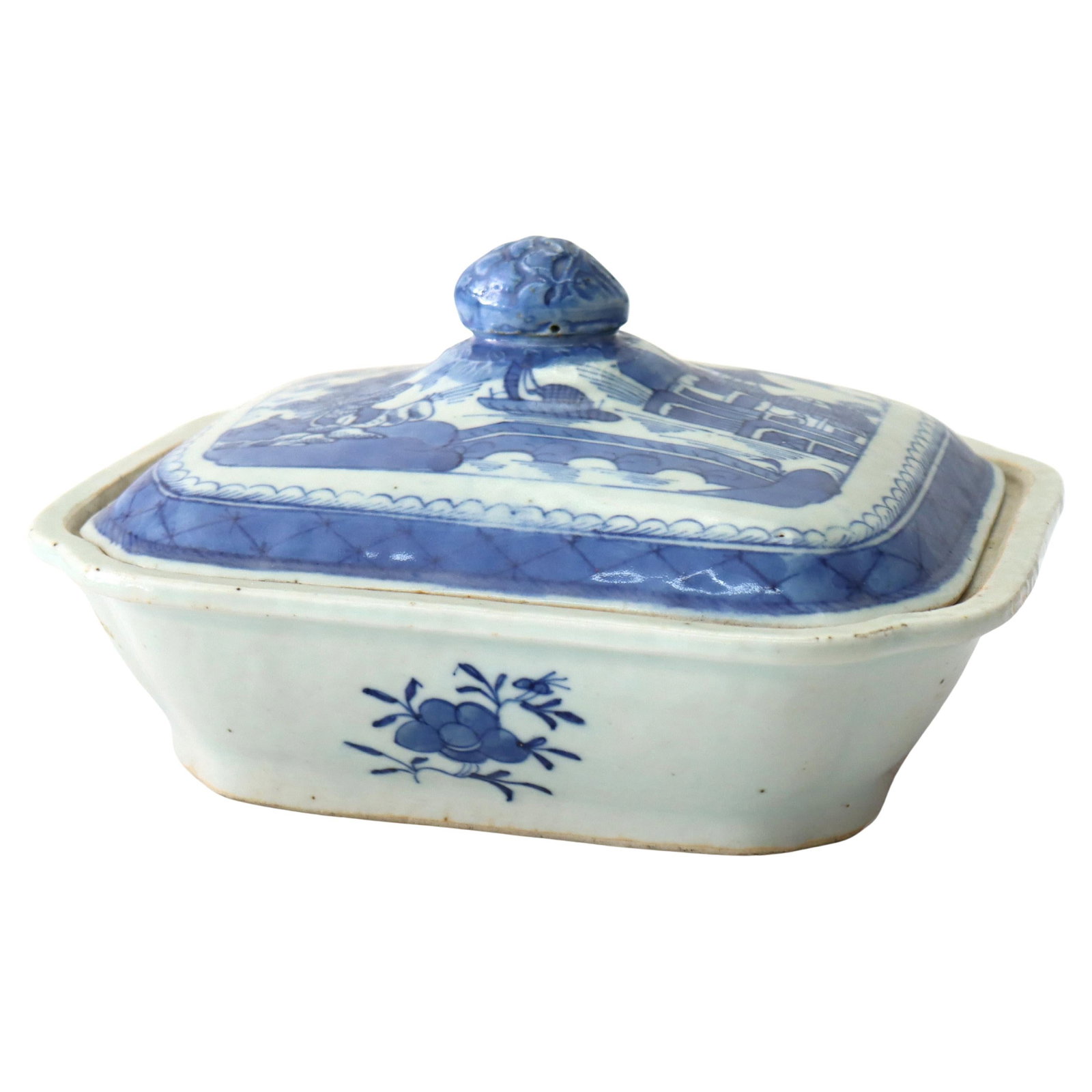 19th Century Antique Chinese Canton Porcelain Covered Vegetable Dish (1 of 7)
