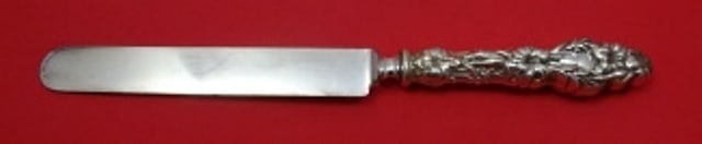 Whiting Lily Sterling Silver Banquet Knife 10 1/4 Blunt Blade: Whiting Lily Sterling Silver Banquet Knife 10 1/4 Blunt Blade This exquisite banquet knife features the elegant Lily pattern by Whiting. Crafted from sterling silver, it showcases a hollow fat handle 