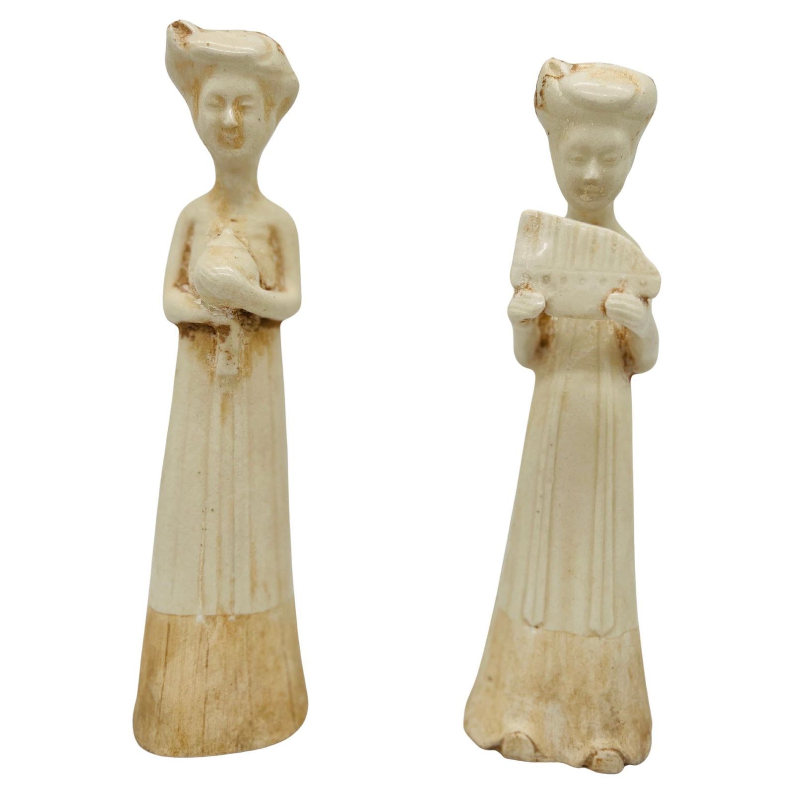 Chinese Terracotta Statues Tang Dynasty Style Pair 9 in: Chinese Terracotta Statues Tang Dynasty Style Pair 9 in This exquisite pair of Chinese terracotta statues, crafted in the Tang Dynasty style, embodies the rich cultural heritage of ancient China. Stan