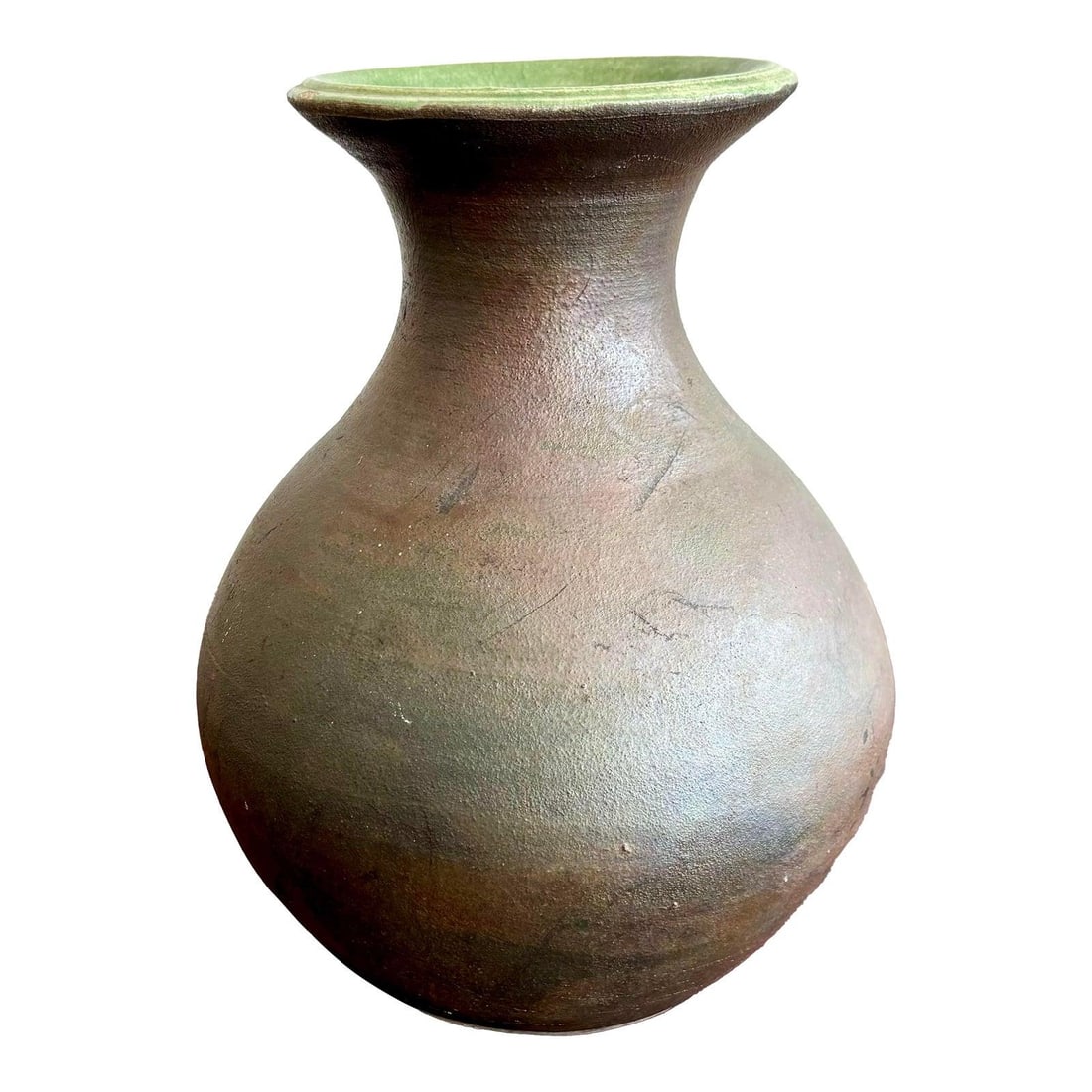Vintage Earth Toned Ceramic Vase with Matte Finish: Vintage Earth Toned Ceramic Vase with Matte Finish This vintage bulbous vase showcases a harmonious blend of rustic charm and organic appeal. Crafted from ceramic, its unglazed exterior features a war