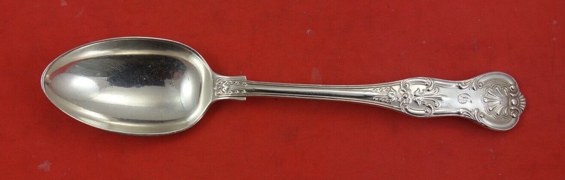 Victorian Sterling Silver Dessert Spoon London 1899 William Hutton Fancy Kings: Victorian Sterling Silver Dessert Spoon London 1899 William Hutton Fancy Kings This exquisite English Victorian sterling silver dessert spoon, crafted in London in 1899, showcases a beautiful Fancy Ki
