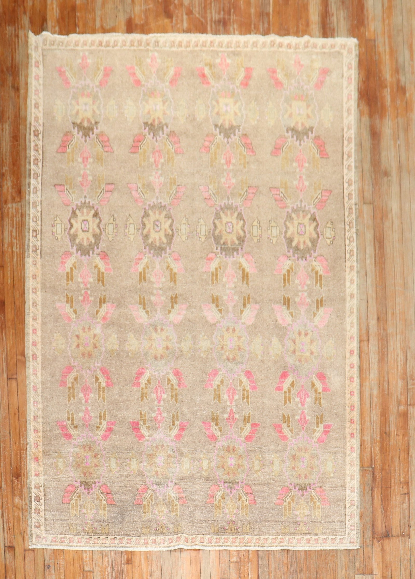 6' 6" x 10' Turkish Kars Room Rug in Pink Gray Brown: 6' 6" x 10' Turkish Kars Room Rug in Pink Gray Brown Small room-size Turkish Kars rug featuring an all-over design in various shades of pink, gray, and brown. Pre-owned. Specifications Item Type: Rug 
