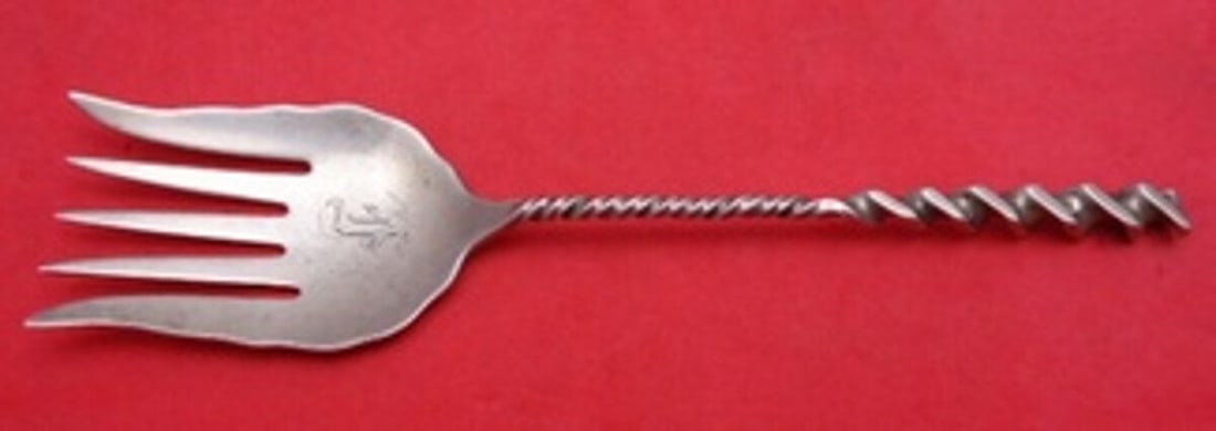 Whiting Square Twist #5 Sterling Silver Sardine Fork 6 Inch Monogrammed: Whiting Square Twist #5 Sterling Silver Sardine Fork 6 Inch Monogrammed This elegant serving fork features a distinctive Square Twist #5 design by Whiting, crafted from high-quality sterling silver. M