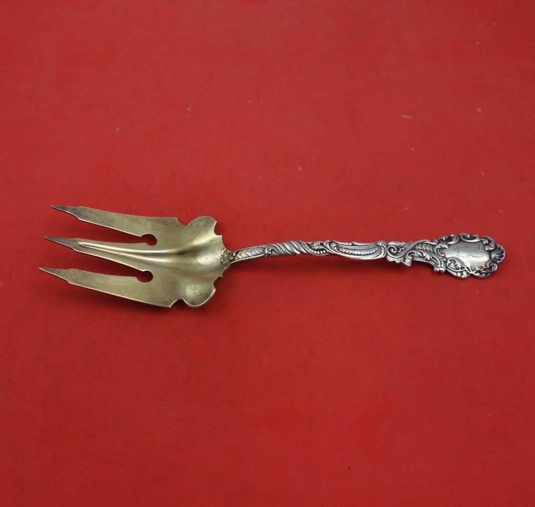 Gorham Marie Antoinette Sterling Silver Salad Serving Fork 3-Tine Gold Wash 8 3/4": Gorham Marie Antoinette Sterling Silver Salad Serving Fork 3-Tine Gold Wash 8 3/4" This exquisite salad serving fork from the Marie Antoinette pattern by Gorham showcases timeless elegance and craftsm