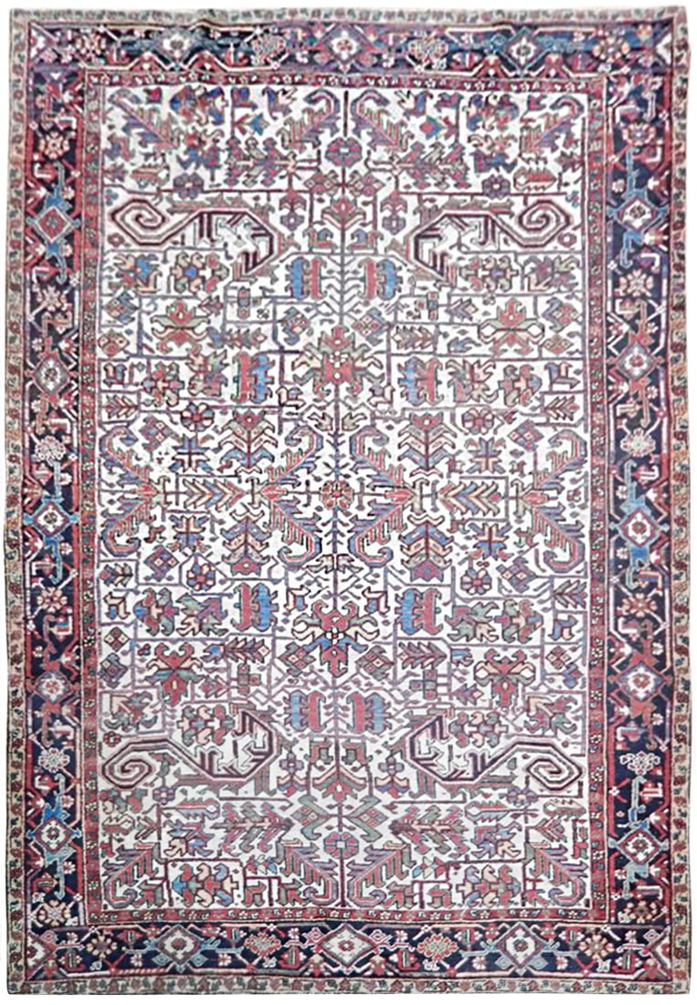 Stunning Semi Antique Persian Heriz Rug 7' x 10' 2": Stunning Semi Antique Persian Heriz Rug 7' x 10' 2" Free continental US Shipping Elevate your home decor with this exquisite semi-antique Persian Heriz rug, featuring traditional design patterns that 