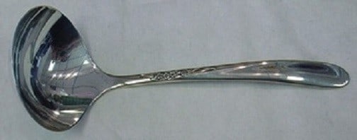 Towle Silver Spray Sterling Silver Gravy Ladle 6.5 inches: Towle Silver Spray Sterling Silver Gravy Ladle 6.5 inches This exquisite gravy ladle from the renowned Towle Silver Company features a graceful design in the Silver Spray pattern. Crafted from high-qu