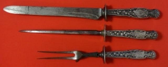 Whiting Heraldic Sterling Silver 3pc Roast Carving Set Vintage 1850-1899: Whiting Heraldic Sterling Silver 3pc Roast Carving Set Vintage 1850-1899 Discover the elegance of the Heraldic by Whiting Sterling Silver Roast Carving Set, a stunning 3-piece collection crafted betwe