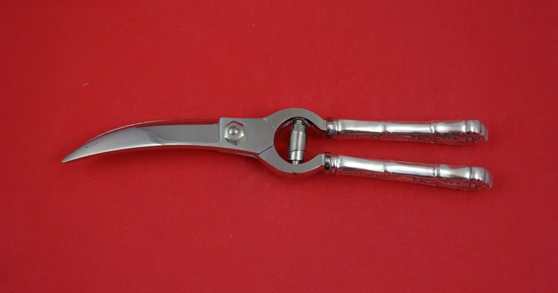 Sterling Silver Lobster Shear 9.5 Inch Coligni Pattern Hollow Handle: Sterling Silver Lobster Shear 9.5 Inch Coligni Pattern Hollow Handle This is a Coligni pattern lobster shear by Gorham, featuring a sterling silver hollow handle and a steel implement. Made in the Uni
