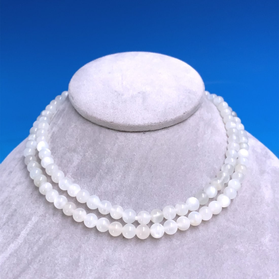 29 Inch Natural Moonstone Beaded Necklace with 14k Gold Clasp (1 of 6)