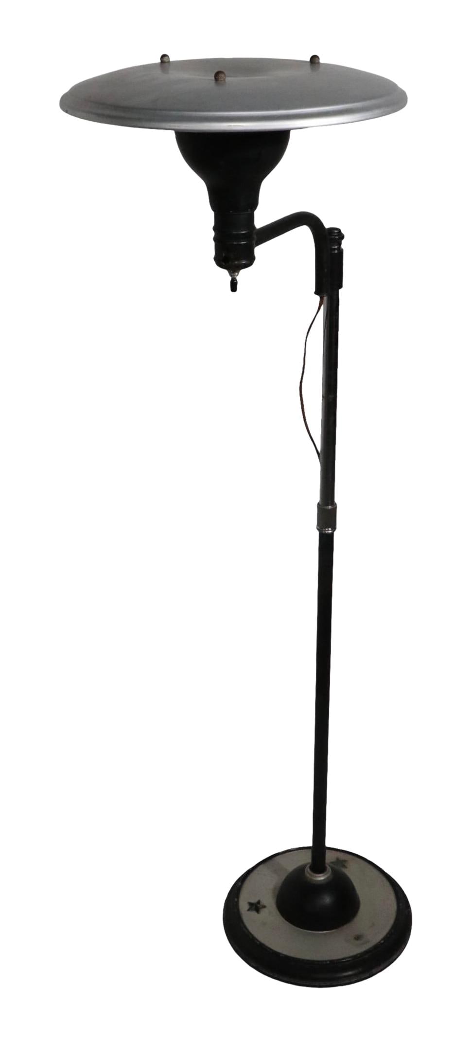 Vintage Art Deco Adjustable Floor Lamp by Leroy Doane 1930s: Vintage Art Deco Adjustable Floor Lamp by Leroy Doane 1930s Illuminate your space with this classic Art Deco Mid Century floor lamp, designed by Leroy Doane and produced by Sight Light in the 1930s. T