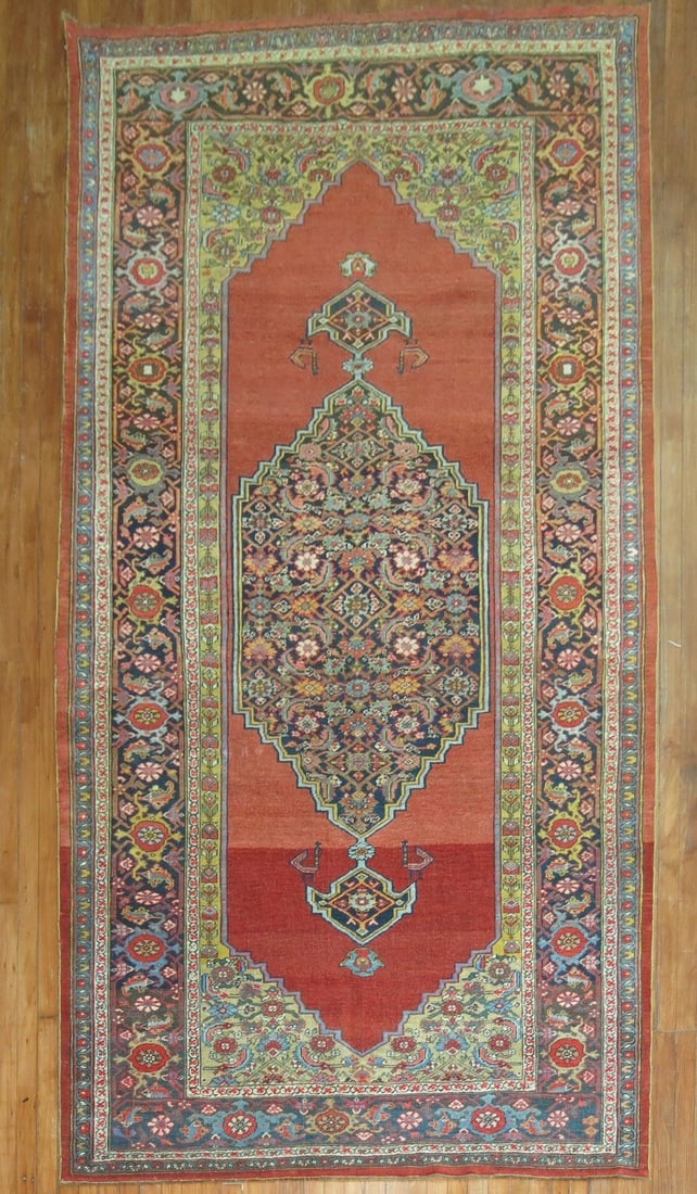 5' 6" x 11' 3" Persian Bidjar Gallery Rug Early 20th Century (1 of 7)