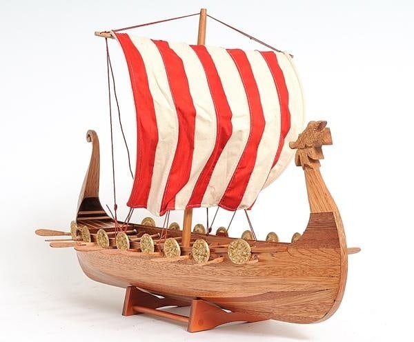 Scandinavian Style 25 Inch Viking Longship Model Drakkar Boat (1 of 7)