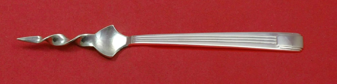 Tiffany & Co Century Sterling Silver Twisted Butter Pick 5 3/4 Custom Made: Tiffany & Co Century Sterling Silver Twisted Butter Pick 5 3/4 Custom Made This custom-made butter pick from the renowned Century pattern by Tiffany & Co. is a stunning addition to any dining collecti