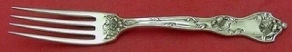 Reed & Barton Intaglio Sterling Silver Fork Wild Rose 7.25": Reed & Barton Intaglio Sterling Silver Fork Wild Rose 7.25" This exquisite regular fork by Reed & Barton features the elegant Intaglio pattern adorned with a beautiful wild rose design. Crafted from h