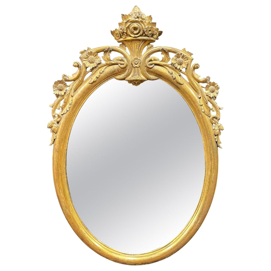 Neoclassical Oval Giltwood Wall Mirror with Floral Carving 45 in (1 of 15)
