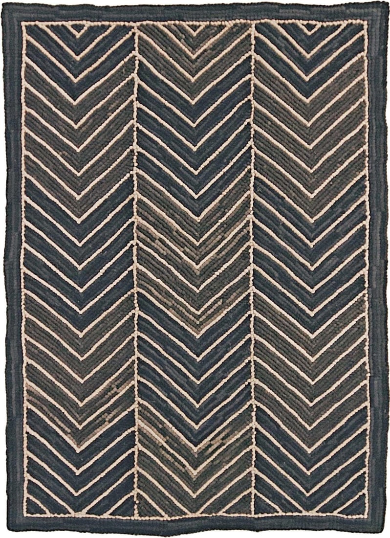 Sustainable Camp Chevron Black Gray Hooked Rug 2x8 American Style: Sustainable Camp Chevron Black Gray Hooked Rug 2x8 American Style Enhance your living space with this Sustainable Black and Gray Hooked Rug, designed in an antique or vintage style. This un-used rug f