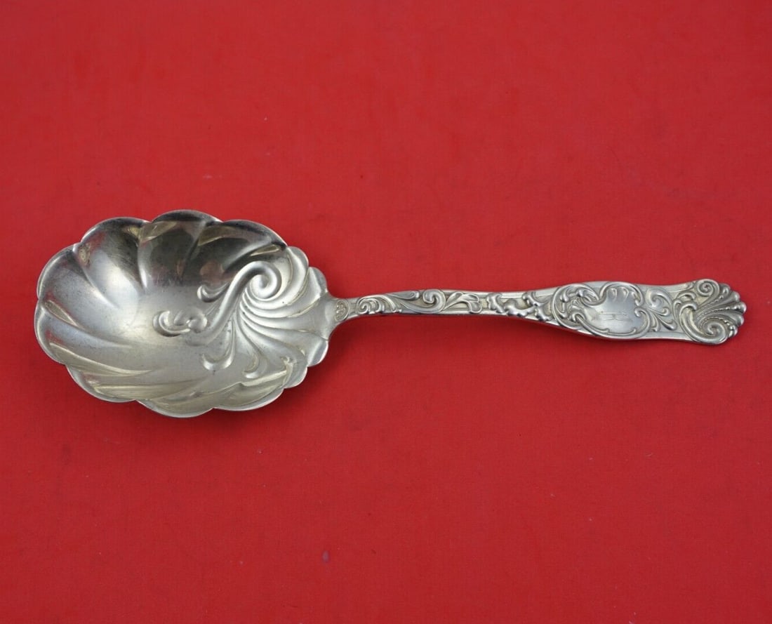 Towle Diane Sterling Silver Berry Spoon 8 7/8 Inch Serving Spoon: Towle Diane Sterling Silver Berry Spoon 8 7/8 Inch Serving Spoon This exquisite serving spoon is a part of the Diane pattern by Towle, crafted from high-quality sterling silver (.925). Measuring 8 7/8