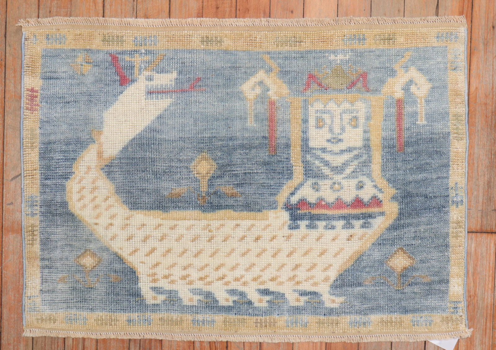 1' 9" x 2' 7" Turkish Yastik Pictorial Rug Blue: 1' 9" x 2' 7" Turkish Yastik Pictorial Rug Blue Mid 20th century Turkish pictorial rug in the yastik category. The design features a blue field with a stylized pictorial motif. Pre-owned condition. Sp