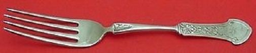 Gorham Corinthian Sterling Silver Dinner Fork 7 5/8 inch Monogrammed: Gorham Corinthian Sterling Silver Dinner Fork 7 5/8 inch Monogrammed This exquisite dinner fork, measuring 7 5/8 inches, is part of the Corinthian pattern by Gorham, renowned for its elegant design. C