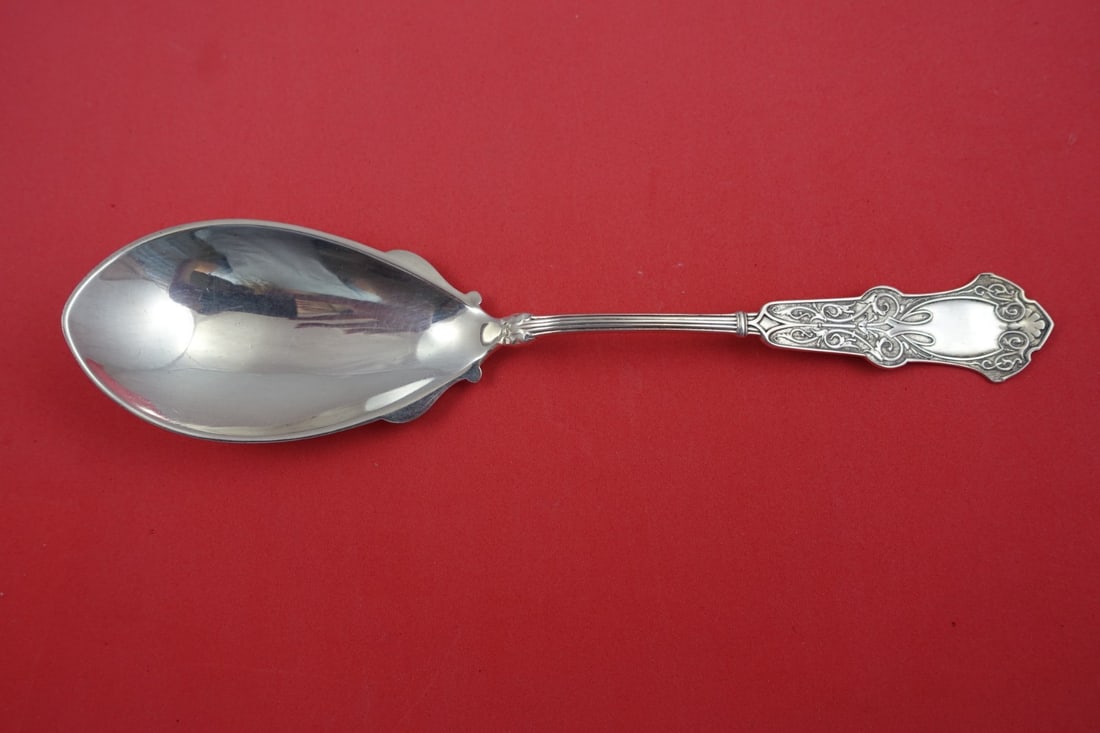 Whiting Alhambra Sterling Silver Berry Spoon Pointed 8 3/4" (1 of 2)