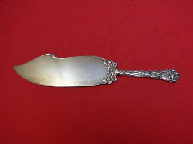 Durgin Iris Sterling Silver Ice Cream Slice Gold Washed 10 1/8": Durgin Iris Sterling Silver Ice Cream Slice Gold Washed 10 1/8" Presenting the exquisite Iris ice cream slice from Durgin-Gorham, crafted in sterling silver with a luxurious gold wash. This elegant fl