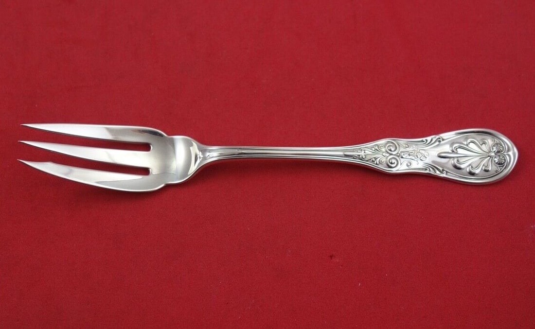 Tiffany & Co. Saratoga Sterling Silver Pastry Fork 3-Tine: Tiffany & Co. Saratoga Sterling Silver Pastry Fork 3-Tine This elegant Saratoga pastry fork from Tiffany & Co. features a classic 3-tine design, measuring 6 1/8 inches in length. Crafted from high-qua