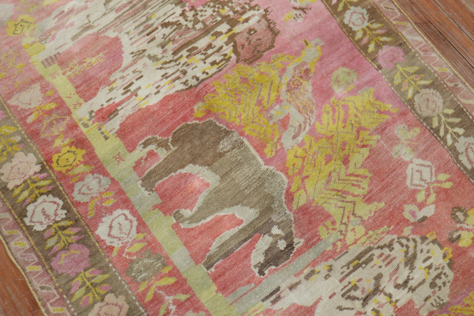 4' 4" x 9' 5" Russian Karabagh rug with pictorial animal design: 4' 4" x 9' 5" Russian Karabagh rug with pictorial animal design Mid 20th century Russian Karabagh pictorial rug featuring an animal design on a pink field. This pre-owned rug presents a distinctive vi