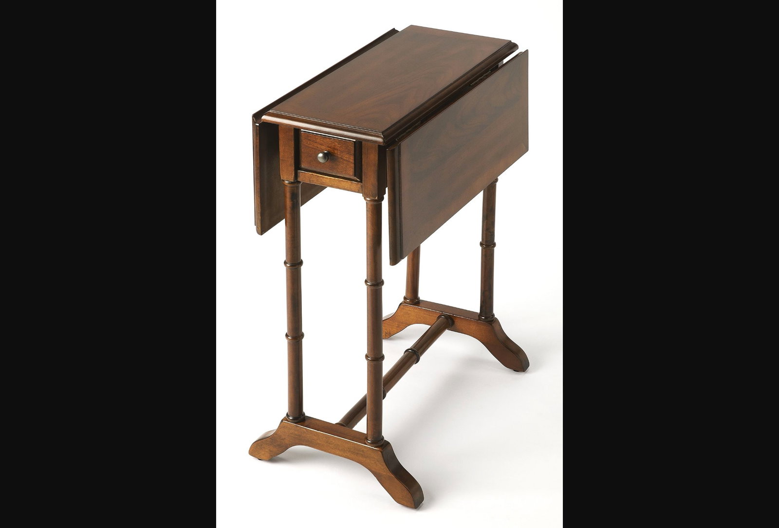 Georgian Style Classic Wood End Table by Butler Specialty: Georgian Style Classic Wood End Table by Butler Specialty Introducing the Classic Wood End Table, a stunning piece by Butler Specialty that embodies antique and vintage style. Constructed from Cherry 