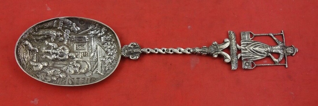 Dutch Sterling .833 Silver Berry Serving Spoon Woman Water Pails 7 3/4: Dutch Sterling .833 Silver Berry Serving Spoon Woman Water Pails 7 3/4 Sterling silver berry spoon in the Dutch Sterling pattern by various makers. The spoon features an .833 silver handle with a woma