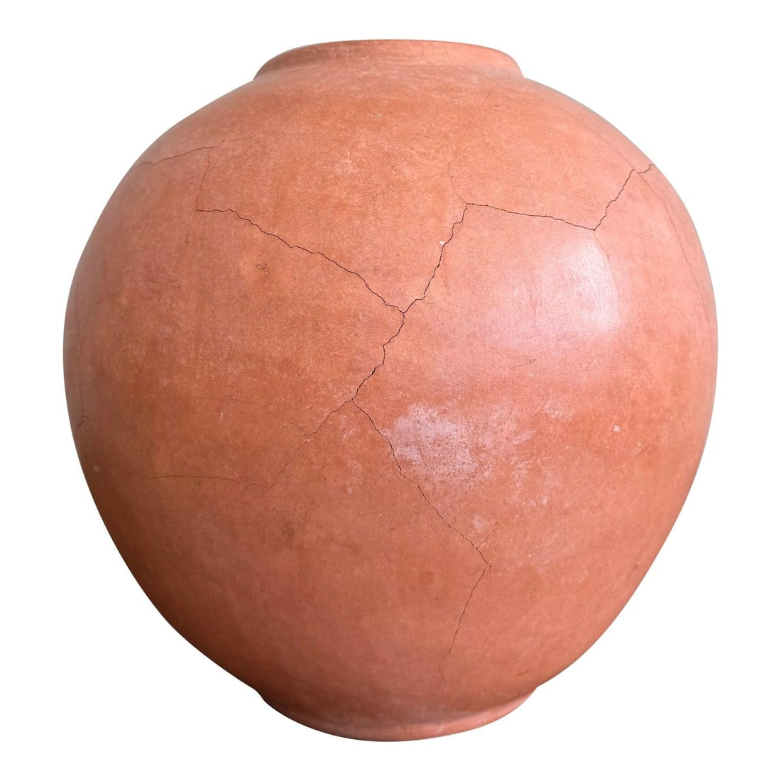 Vintage Orange Ceramic Vase with Unique Handmade Details: Vintage Orange Ceramic Vase with Unique Handmade Details This vintage orange ceramic vase features a rounded terracotta design with a softly weathered surface, highlighting its warm, earthy hue. Delic