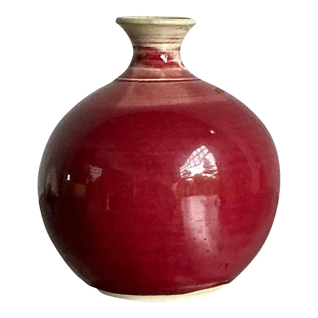 Oxblood Red Sang De Boeuf Glaze Ceramic Vase with Globular Form: Oxblood Red Sang De Boeuf Glaze Ceramic Vase with Globular Form This vintage Boho Sang de Boeuf glazed ceramic vase features a classic globular body with a slender neck and is finished in a vibrant ox