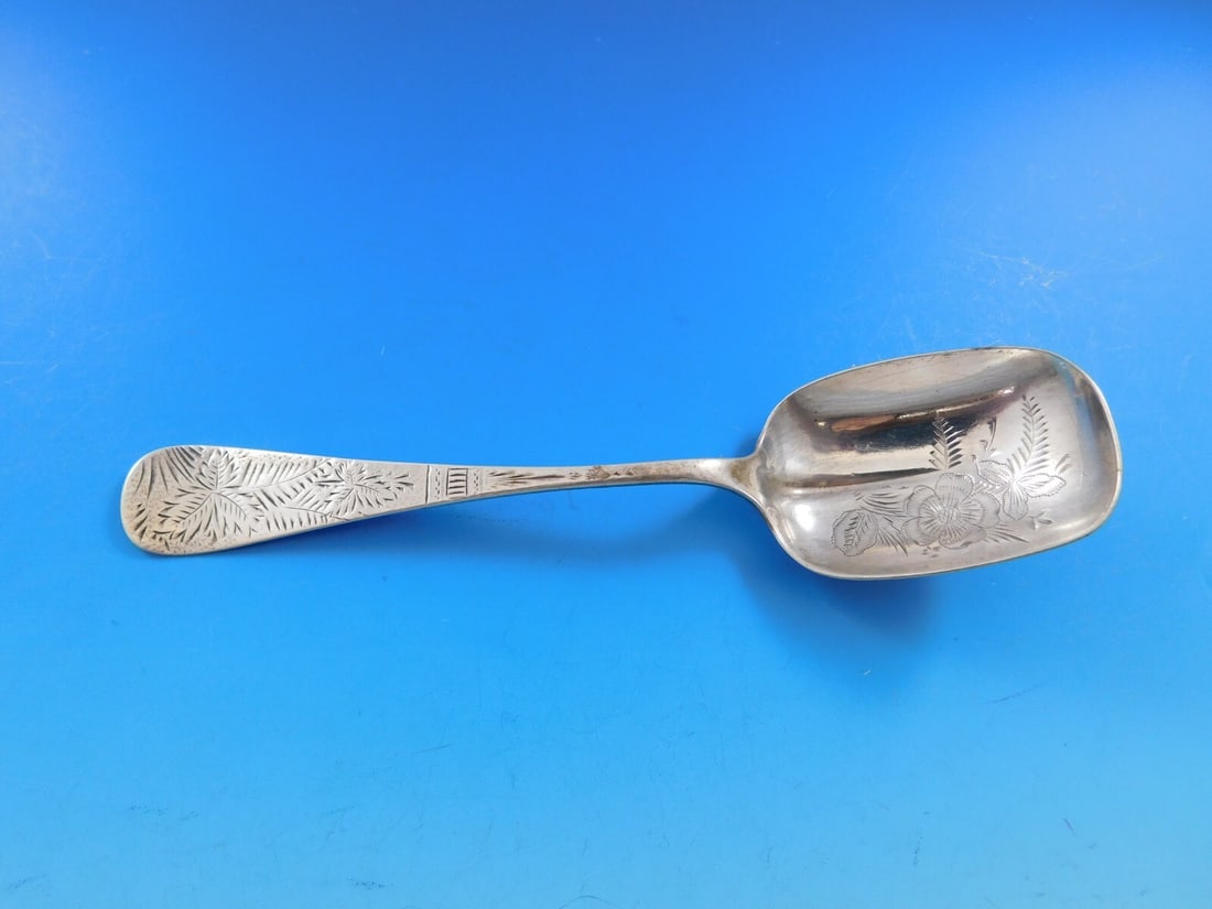 Wood & Hughes Sterling Silver Brite-Cut Preserve Spoon Hammered Finish (1 of 4)
