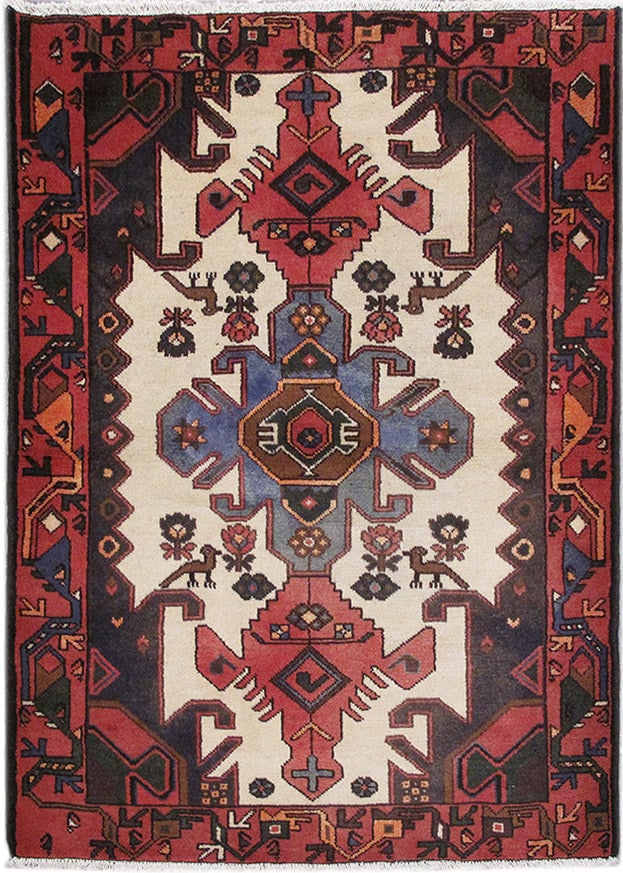 3.5 x 5 Persian Malayer Hamadan Wool Rug Geometric Tribal Design: 3.5 x 5 Persian Malayer Hamadan Wool Rug Geometric Tribal Design Free continental US Shipping This 3.5 x 5 Persian wool Malayer Hamadan rug showcases traditional Persian village craftsmanship. Hand-kn