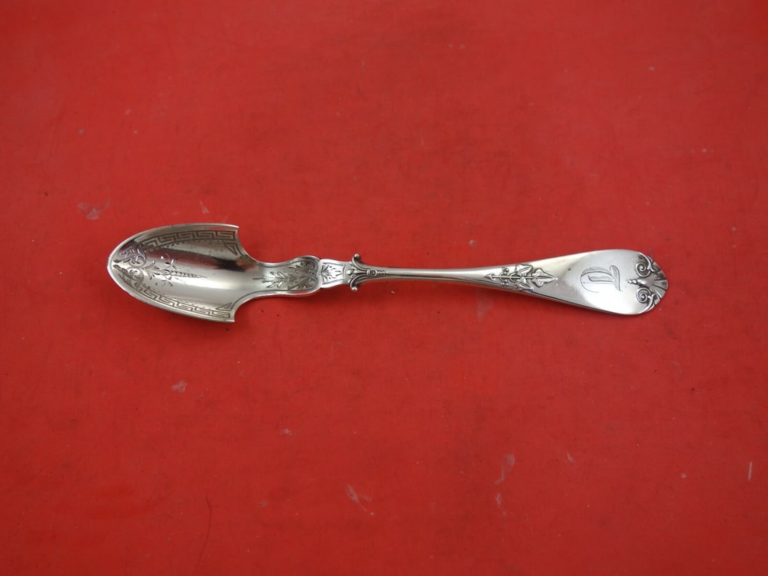 8 Inch Sterling Silver Ivy Cheese Scoop Greek Key Brite Cut: 8 Inch Sterling Silver Ivy Cheese Scoop Greek Key Brite Cut Sterling silver cheese scoop in the Ivy pattern by an unknown maker. It features a brite-cut finish with a Greek key design and measures 8 i