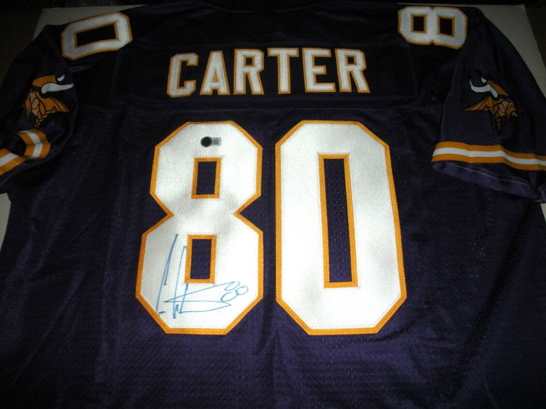 Chris Carter Signed NFL ProLine Jersey with COA: Chris Carter Signed NFL ProLine Jersey with COA This officially licensed NFL ProLine jersey, signed by Chris Carter, is a must-have for any football fan or collector. The jersey is an original, showca