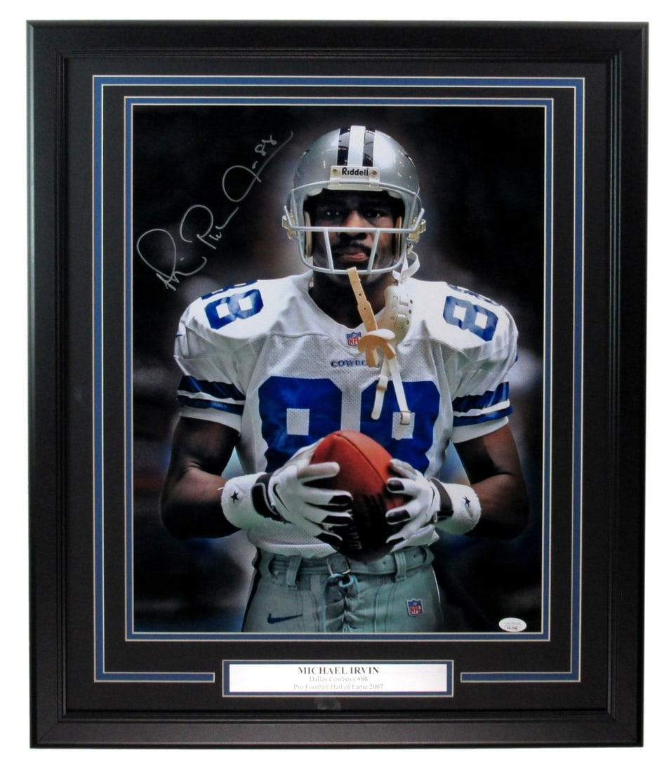 Framed 16x20 Dallas Cowboys Photo Signed by Michael Irvin with JSA Authentication: Framed 16x20 Dallas Cowboys Photo Signed by Michael Irvin with JSA Authentication This framed 16x20 photo features an authentic autograph from Michael Irvin, Hall of Fame wide receiver for the Dallas 