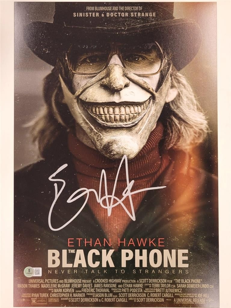 Ethan Hawke autographed The Black Phone 12x18 photo Beckett authenticated: Ethan Hawke autographed The Black Phone 12x18 photo Beckett authenticated This original 12x18 photograph poster from The Black Phone features the autograph of Ethan Hawke. The signature has been authe