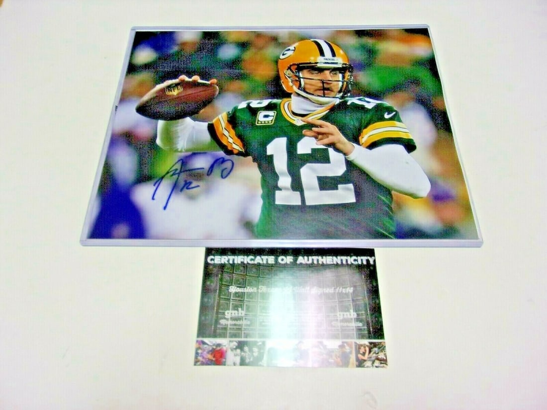 Signed 11x14 Aaron Rodgers Photo with COA Green Bay Packers NFL MVP Super Bowl (1 of 1)
