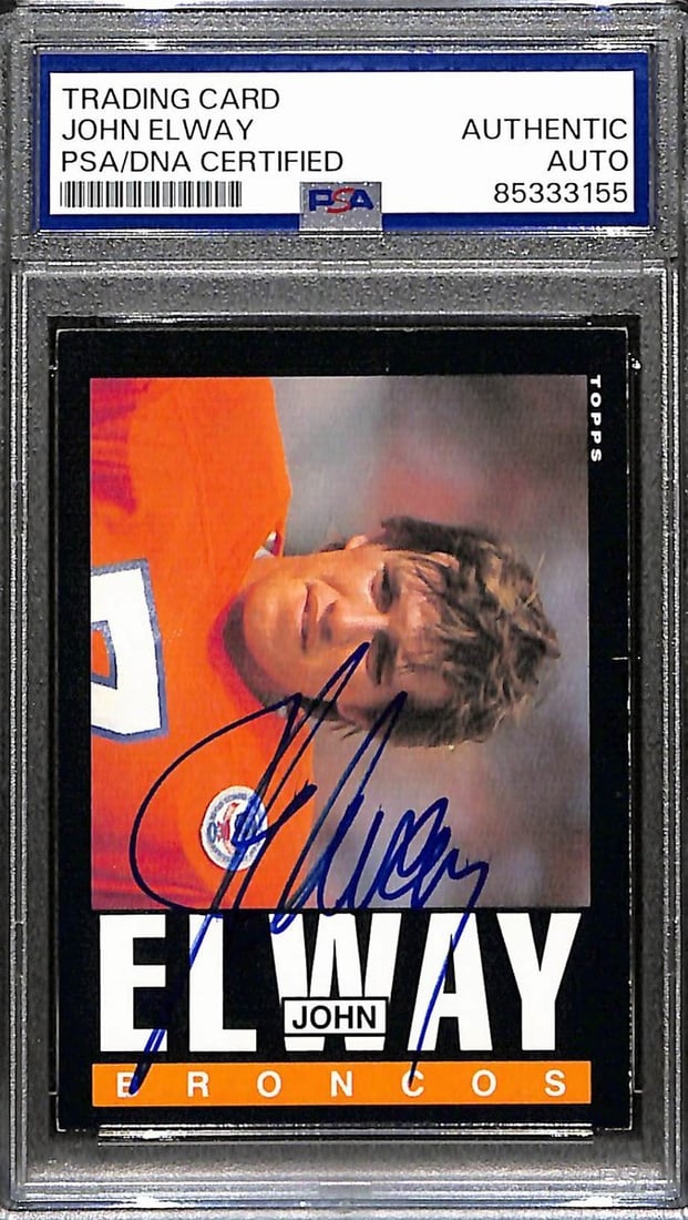 John Elway HOF Signed 1985 Topps #238 Trading Card PSA/DNA: John Elway HOF Signed 1985 Topps #238 Trading Card PSA/DNA This is a John Elway Hall of Fame signed/autographed 1985 Topps #238 trading card featuring the Denver Broncos. The autograph has been authen