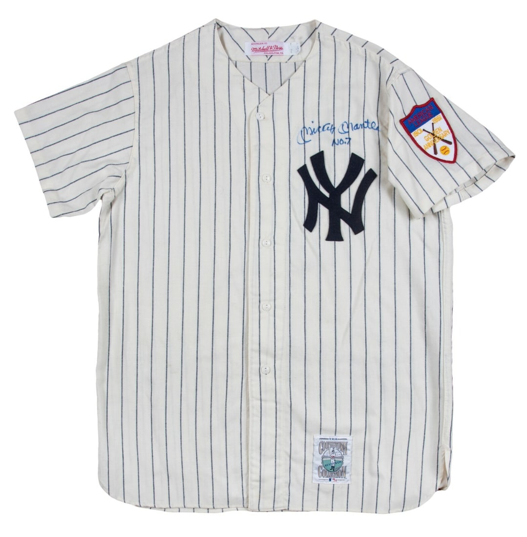 Mickey Mantle Signed 1951 NY Yankees Rookie Jersey Beckett COA (1 of 9)