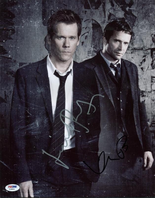 PSA DNA certified Following cast 11x14 photo signed by Kevin Bacon and James Purefoy (1 of 2)