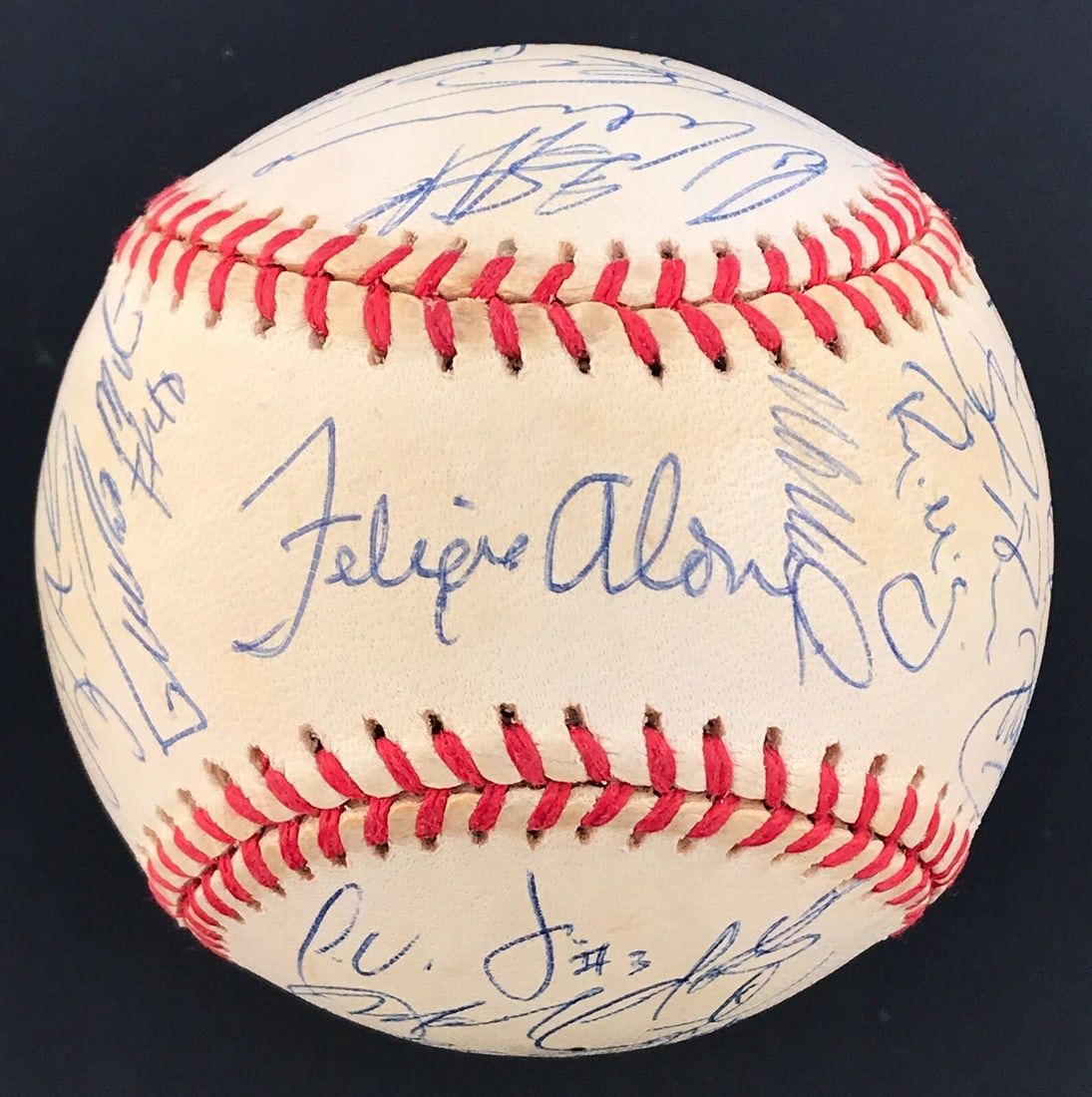 1999 Montreal Expos Team Signed Baseball 32 Signatures Guerrero Alou: 1999 Montreal Expos Team Signed Baseball 32 Signatures Guerrero Alou Own a piece of baseball history with this 1999 Montreal Expos team-signed baseball featuring 32 signatures, including Hall of Famer