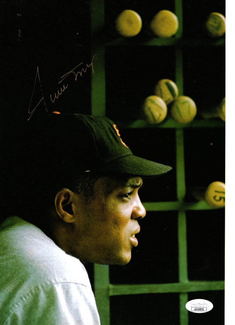 Willie Mays Autographed Photograph Giants Dugout 8.5 x 11.75 JSA: Willie Mays Autographed Photograph Giants Dugout 8.5 x 11.75 JSA Celebrate the legacy of baseball legend Willie Mays with this stunning autographed photograph. Cut from a hardcover book, this original