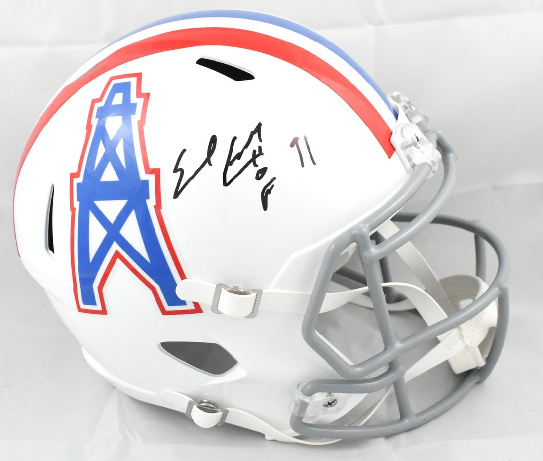 Beckett Holo Earl Campbell autographed Houston Oilers full size Speed helmet: Beckett Holo Earl Campbell autographed Houston Oilers full size Speed helmet Original Houston Oilers full-size Speed helmet signed by Earl Campbell. This football collectible is a pre-owned piece and 