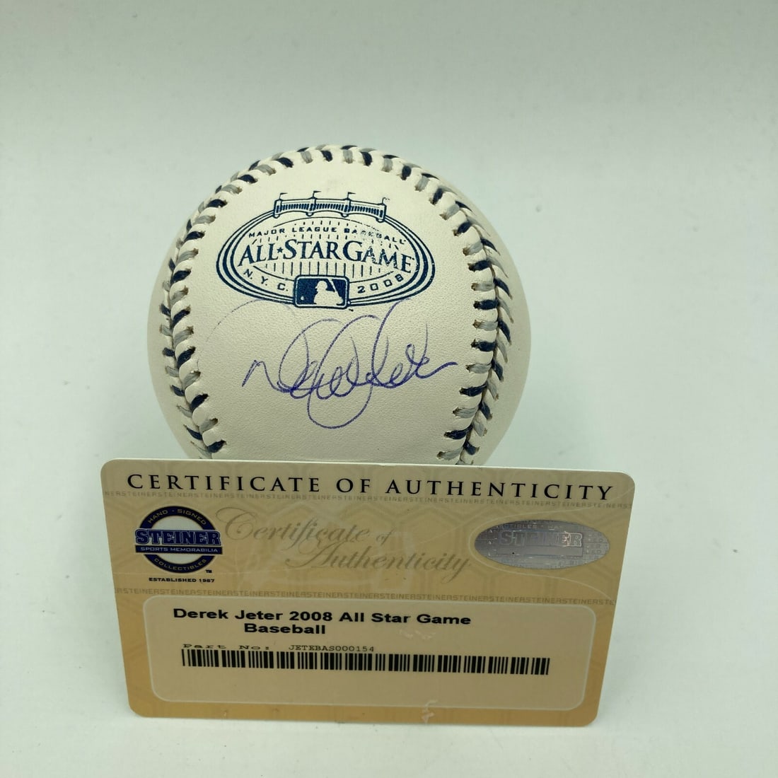 Autographed 2008 All Star Game Baseball Derek Jeter Steiner Sports COA: Autographed 2008 All Star Game Baseball Derek Jeter Steiner Sports COA Original Derek Jeter signed 2008 All Star Game baseball. This pre-owned MLB collectible is authenticated by Steiner Sports and re
